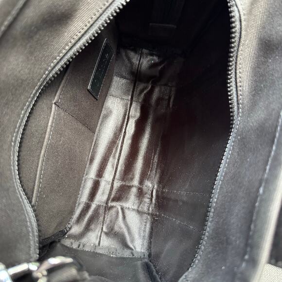 Quince Organic Canvas Small Crossbody Tote Charcoal Black - Picture 12 of 13